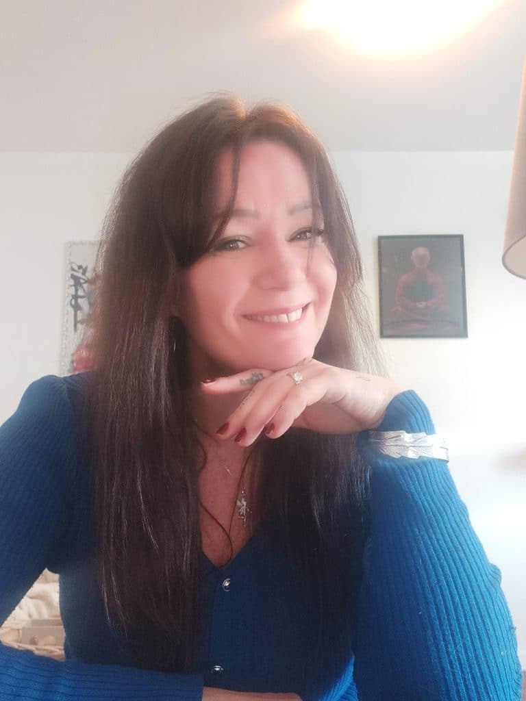 38813-ccc2b3b701256a5fa37f947df25e130c-27-03-2024-12-43-13-768x1024